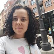 mi nombre es Carmen. Soy pedagoga maestra con la especialidad de educación especial. Ofrezco clases de apoyo para primaria